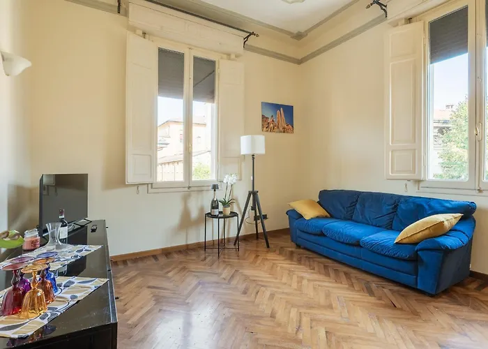 Xiigiugno Boutique דירה